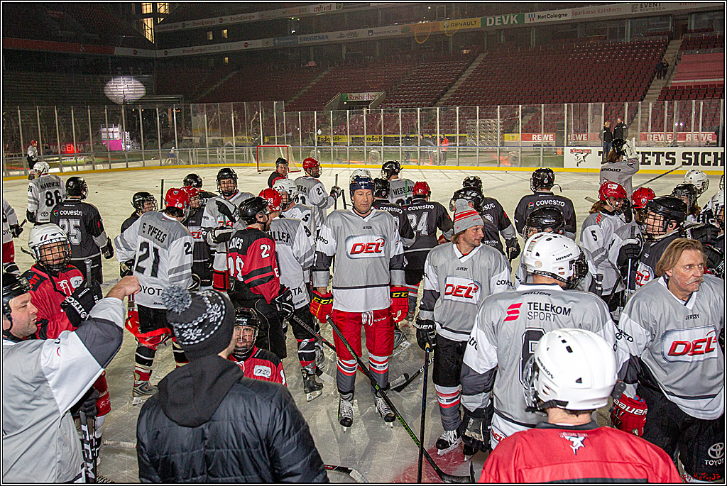 DEL; Koelner Haie - Duesseldorfer e.G. Winter Game, 10.01.2019